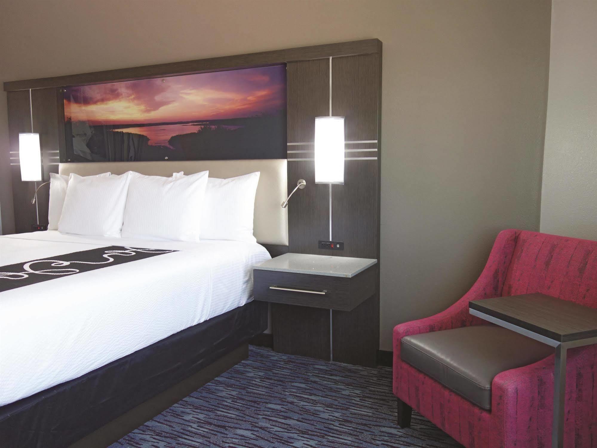 La Quinta By Wyndham Amarillo Airport Hotel Екстериор снимка