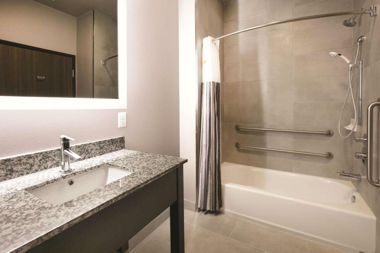 La Quinta By Wyndham Amarillo Airport Hotel Екстериор снимка